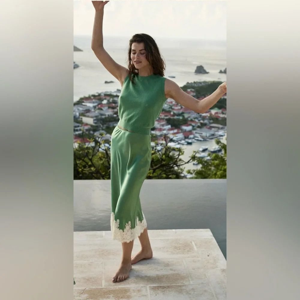 Doen Elowena Silk Skirt, S, Peridot - Picture 3 of 13